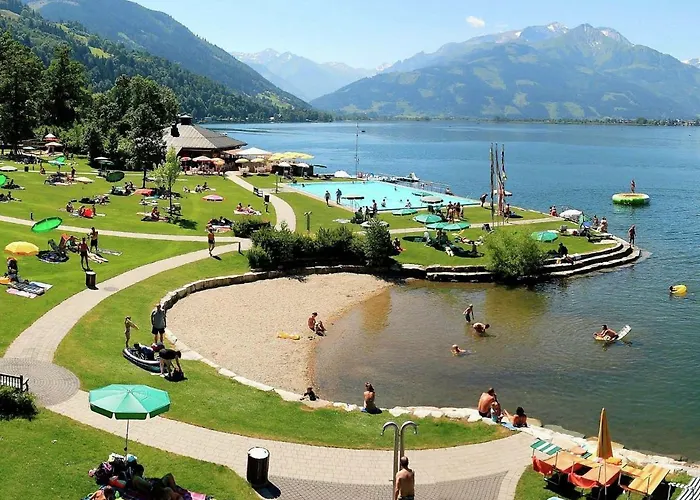 In Ski Area In بيسندورف